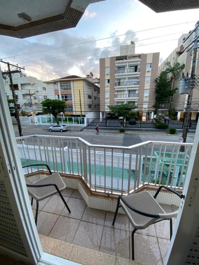 Apartamento Com Estacionamento, Wi-Fi, Ar Condicionado A 300 Metros Da Praia Da Enseada No Guaruja. Zewnętrze zdjęcie