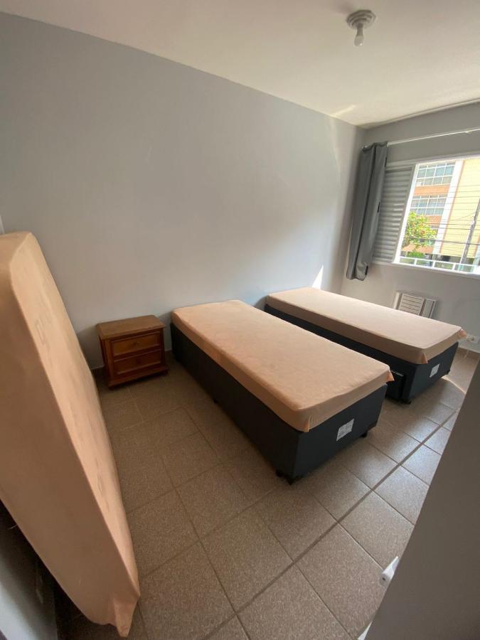 Apartamento Com Estacionamento, Wi-Fi, Ar Condicionado A 300 Metros Da Praia Da Enseada No Guaruja. Zewnętrze zdjęcie