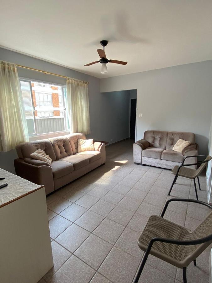 Apartamento Com Estacionamento, Wi-Fi, Ar Condicionado A 300 Metros Da Praia Da Enseada No Guaruja. Zewnętrze zdjęcie