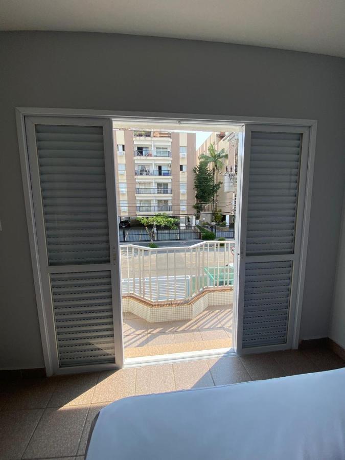 Apartamento Com Estacionamento, Wi-Fi, Ar Condicionado A 300 Metros Da Praia Da Enseada No Guaruja. Zewnętrze zdjęcie