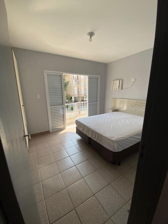 Apartamento Com Estacionamento, Wi-Fi, Ar Condicionado A 300 Metros Da Praia Da Enseada No Guaruja. Zewnętrze zdjęcie