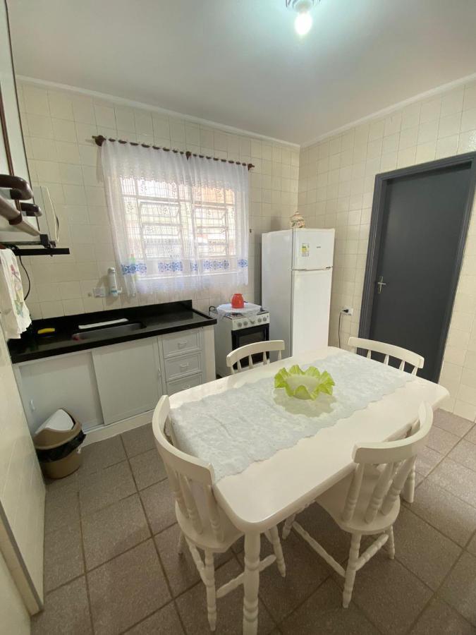 Apartamento Com Estacionamento, Wi-Fi, Ar Condicionado A 300 Metros Da Praia Da Enseada No Guaruja. Zewnętrze zdjęcie