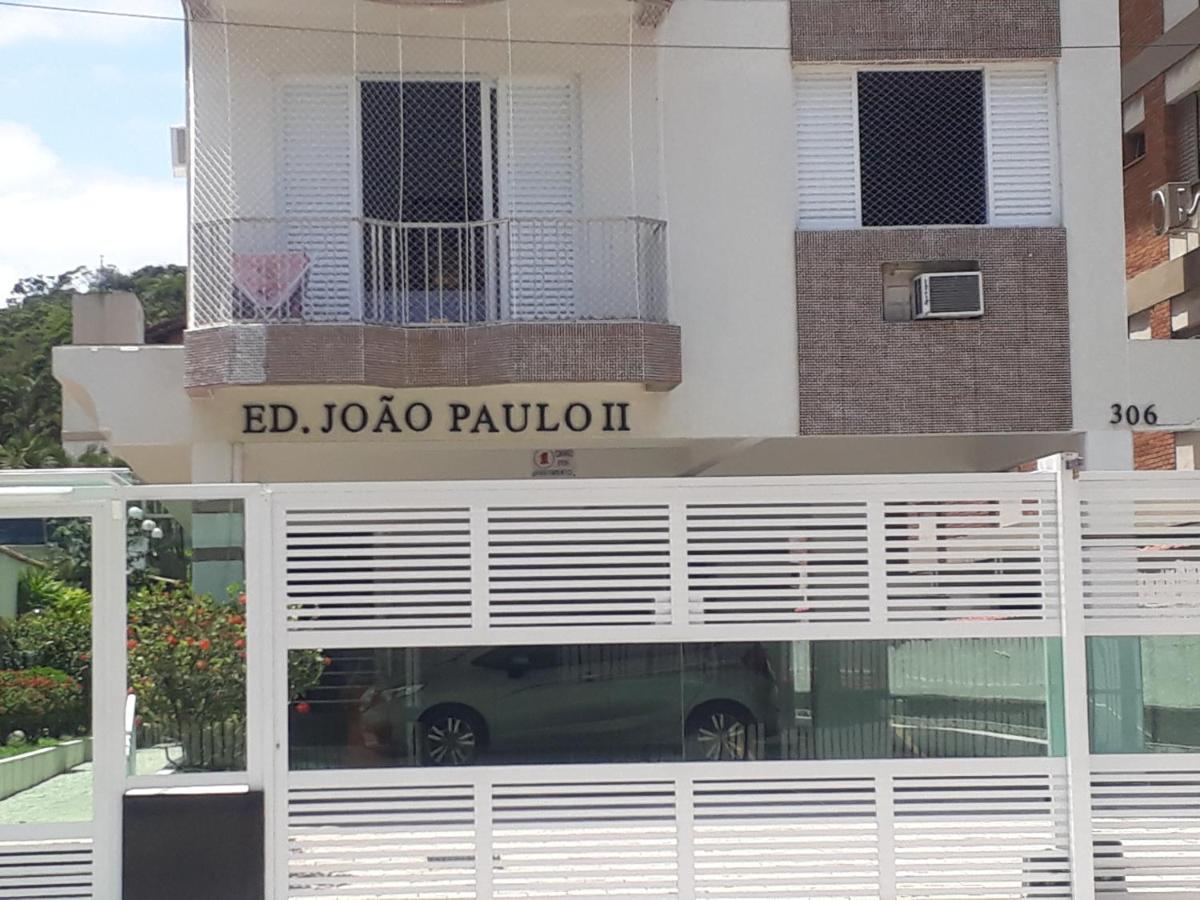Apartamento Com Estacionamento, Wi-Fi, Ar Condicionado A 300 Metros Da Praia Da Enseada No Guaruja. Zewnętrze zdjęcie