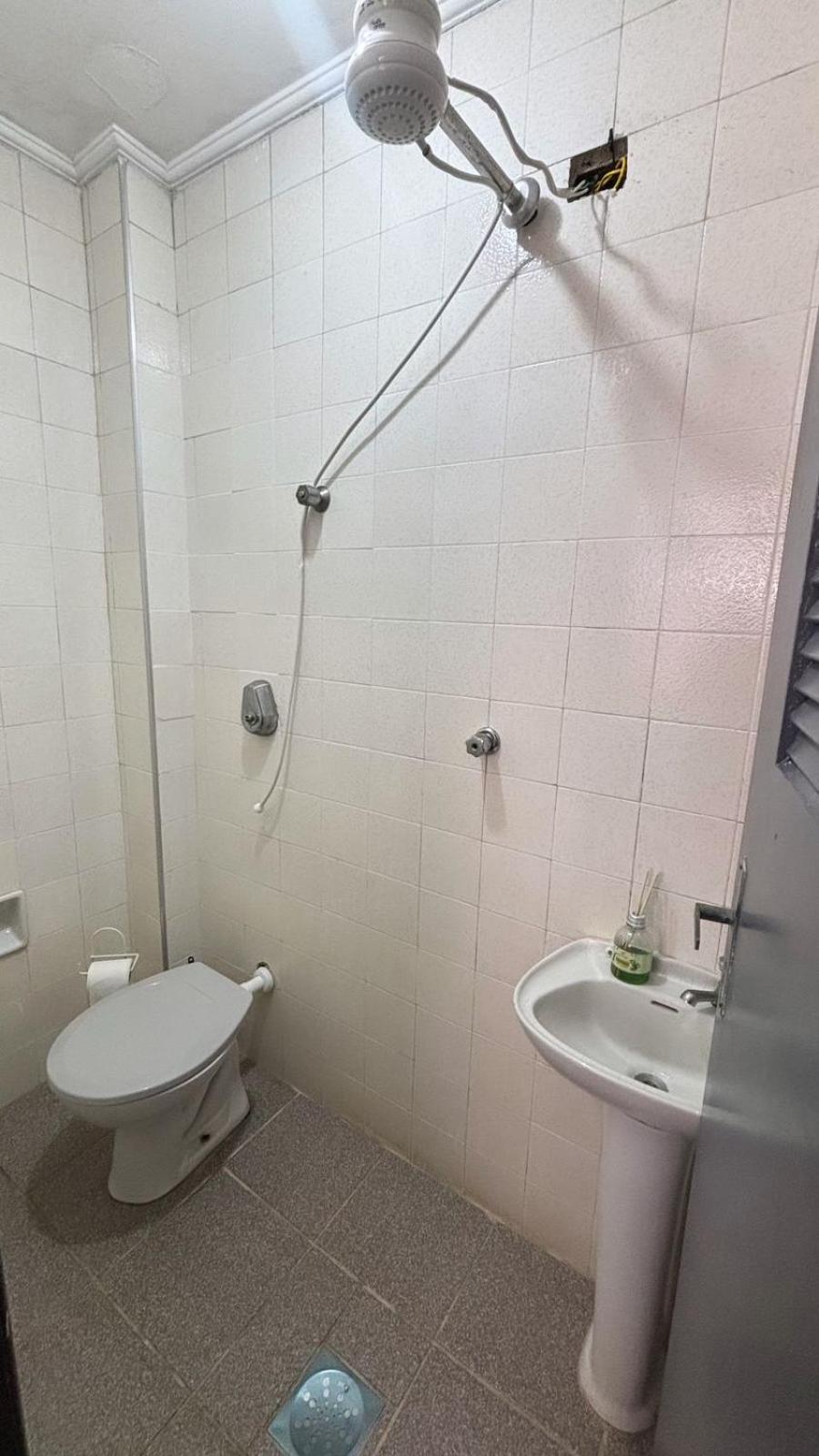 Apartamento Com Estacionamento, Wi-Fi, Ar Condicionado A 300 Metros Da Praia Da Enseada No Guaruja. Zewnętrze zdjęcie